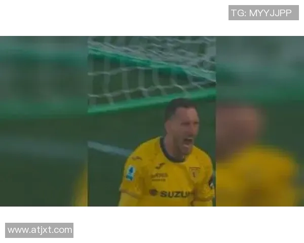 白色足球明星的魅力瞬间展现与激情时刻的完美结合